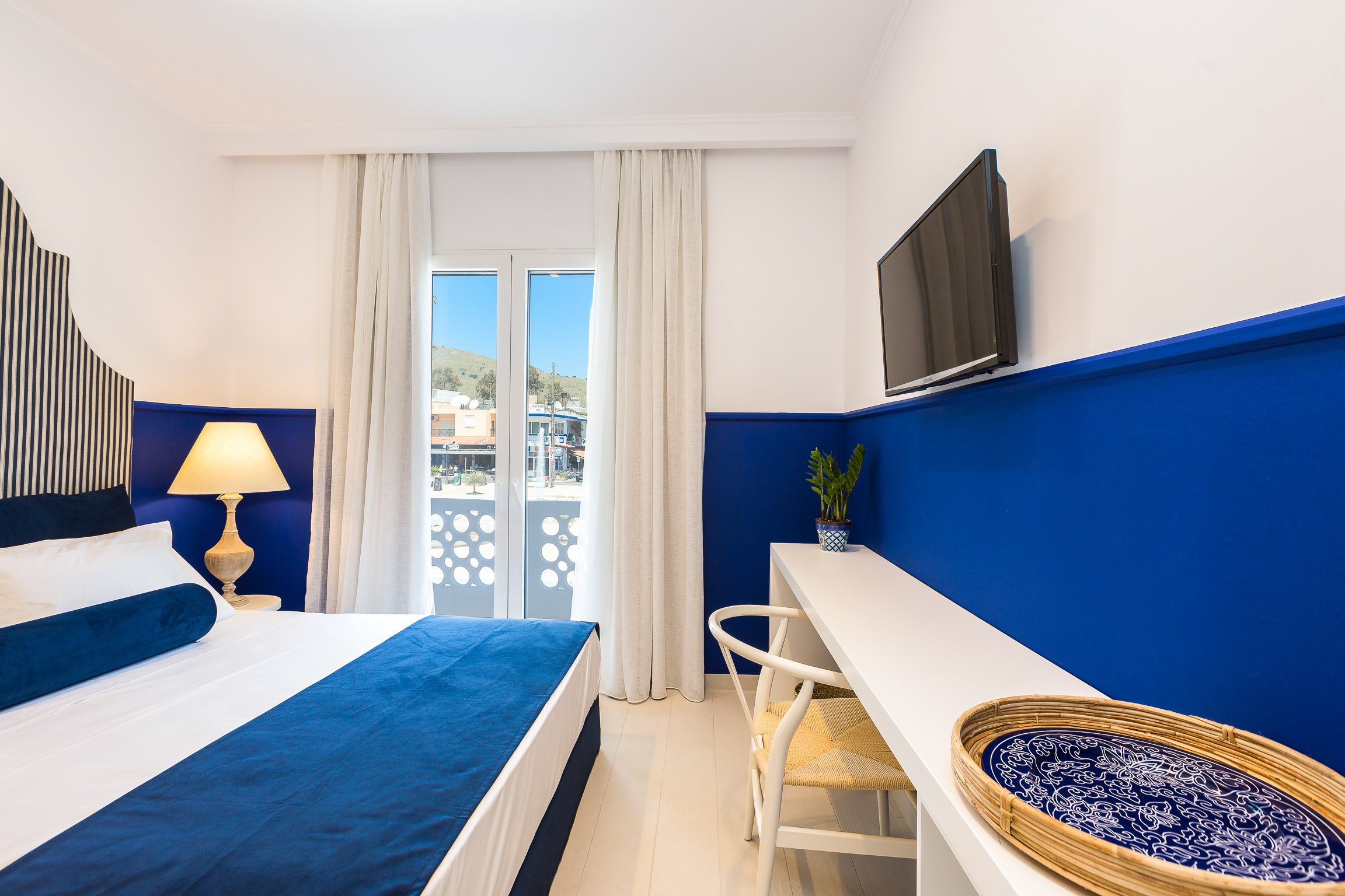 Georgioupoli Plaza Suites — photograph 3